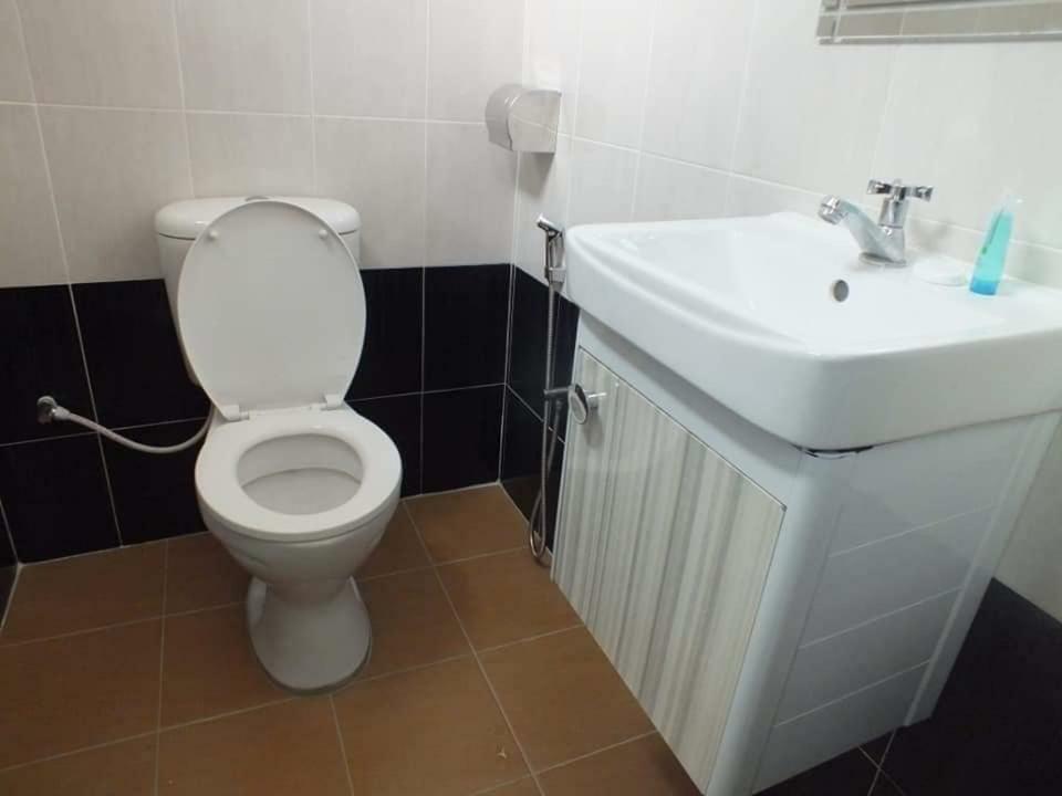 Hotel Jerai Ct Inn Guar Chempedak Buitenkant foto